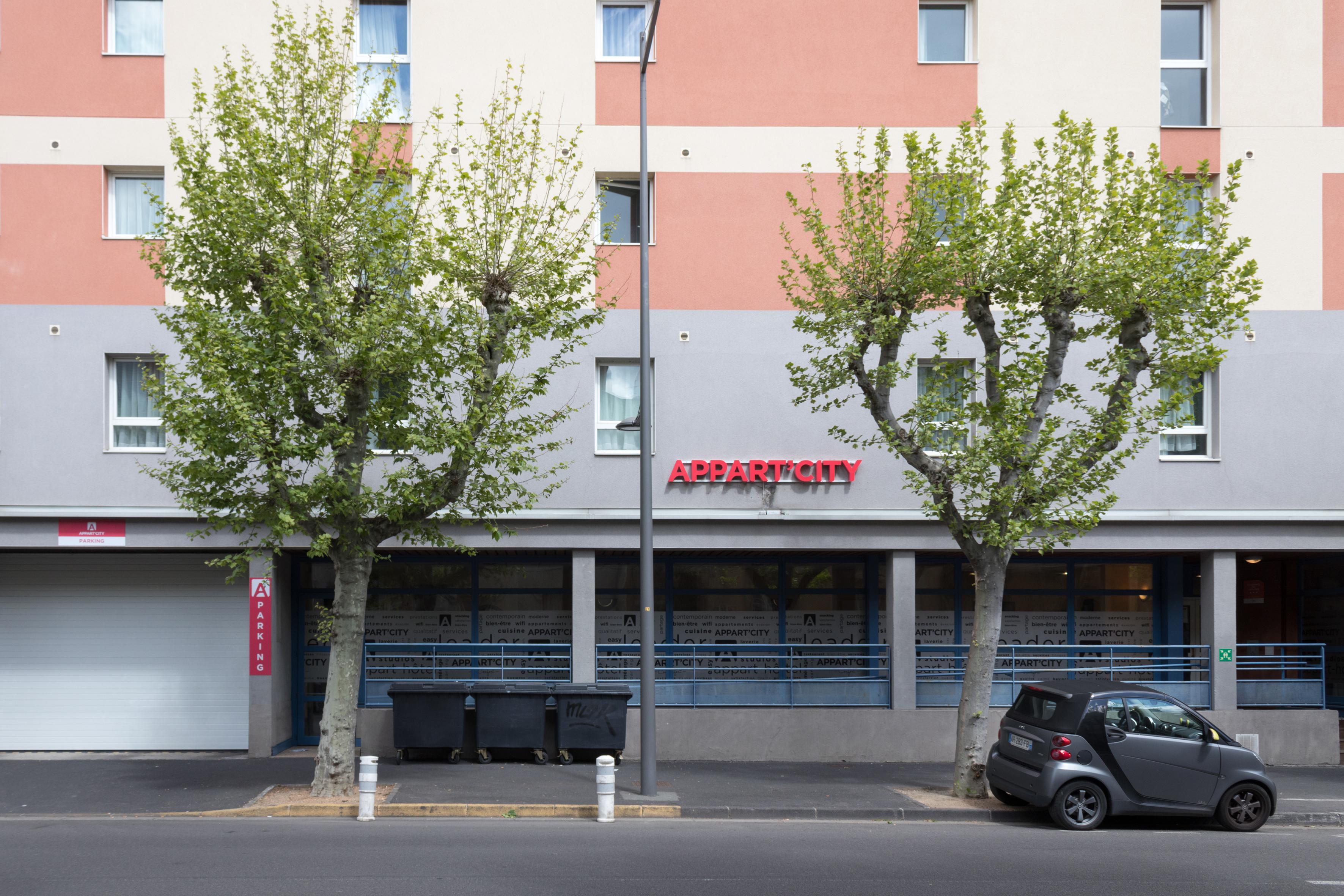Appart'City Classic Clermont Ferrand Centre Exterior photo